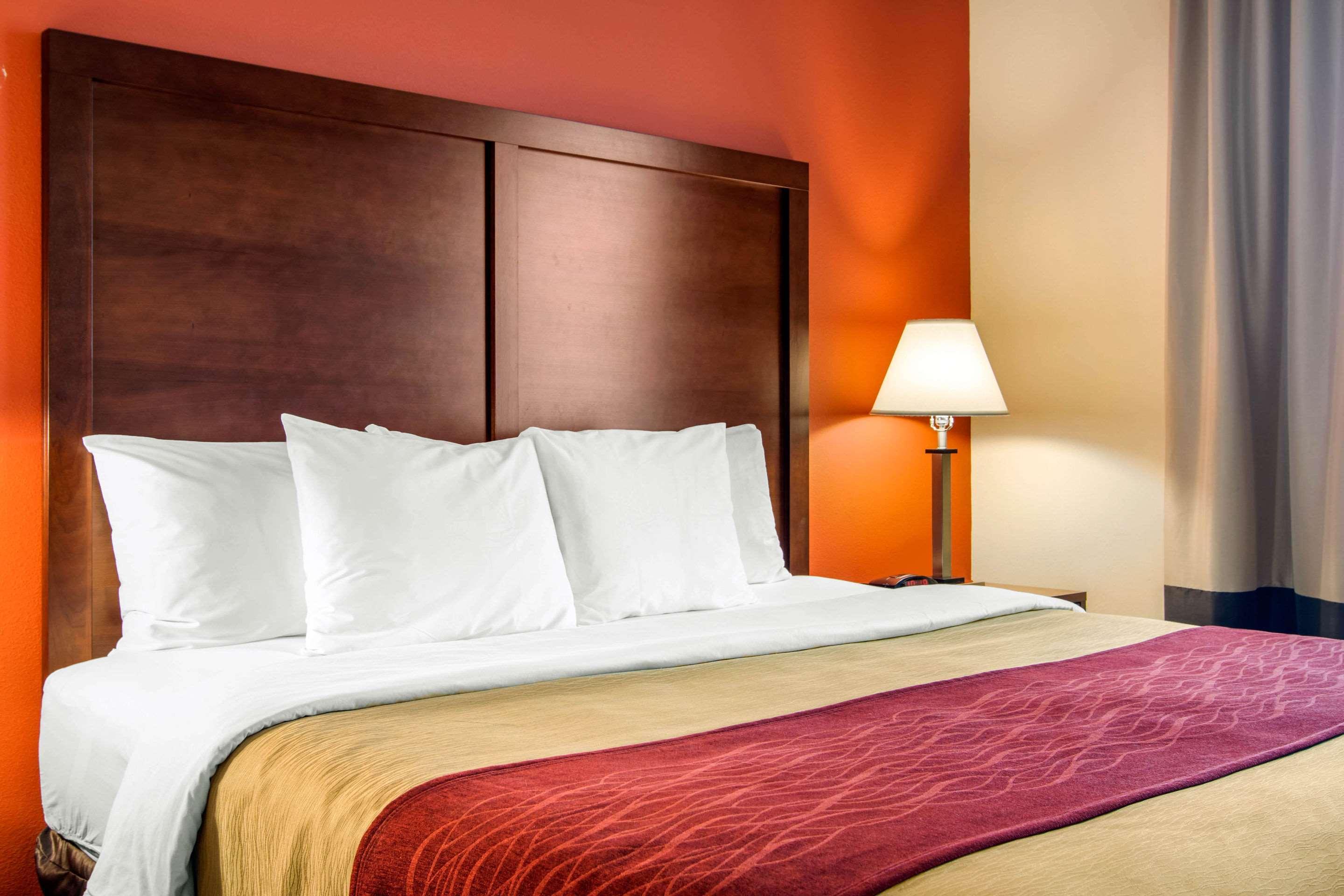 Comfort Inn & Suites Villa Rica Dış mekan fotoğraf