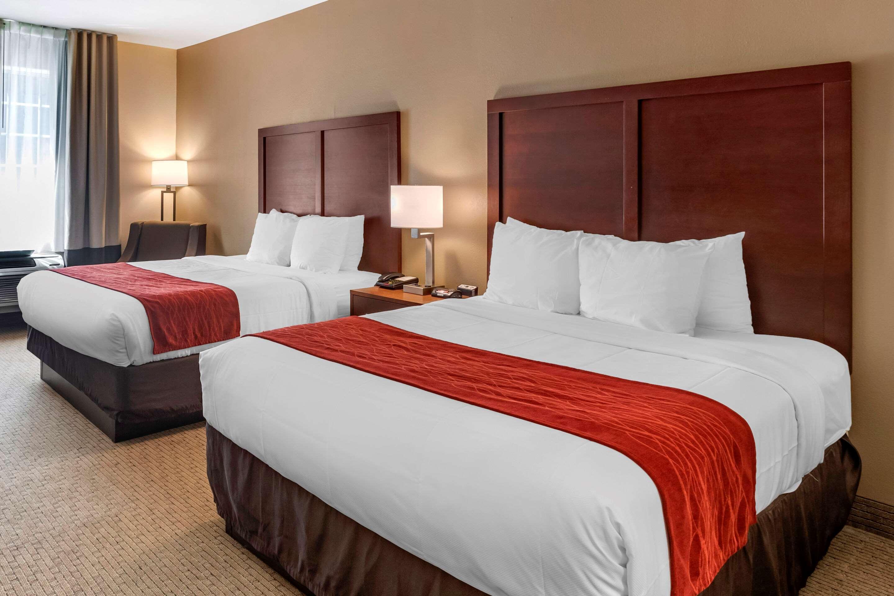 Comfort Inn & Suites Villa Rica Dış mekan fotoğraf