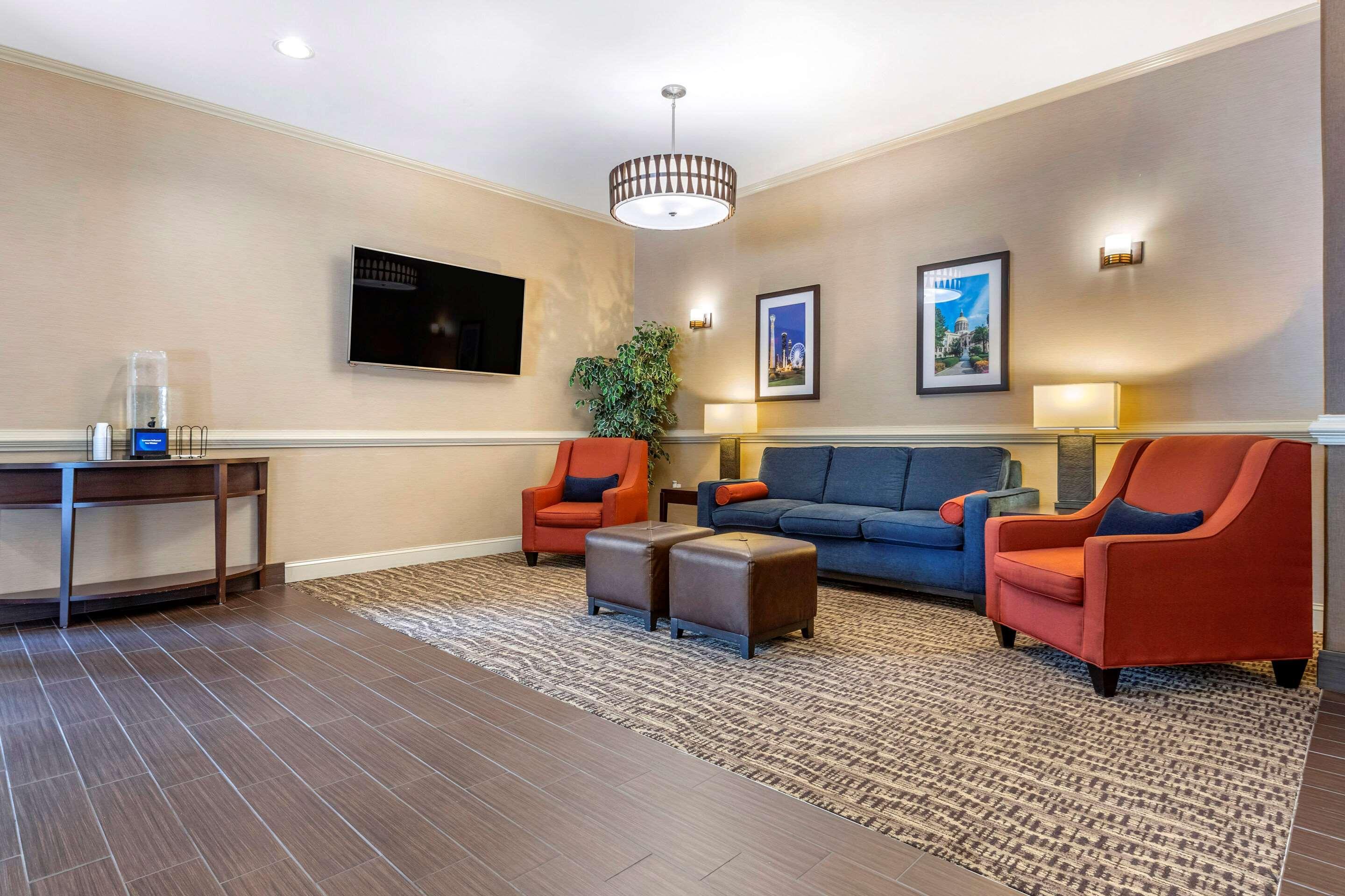 Comfort Inn & Suites Villa Rica Dış mekan fotoğraf