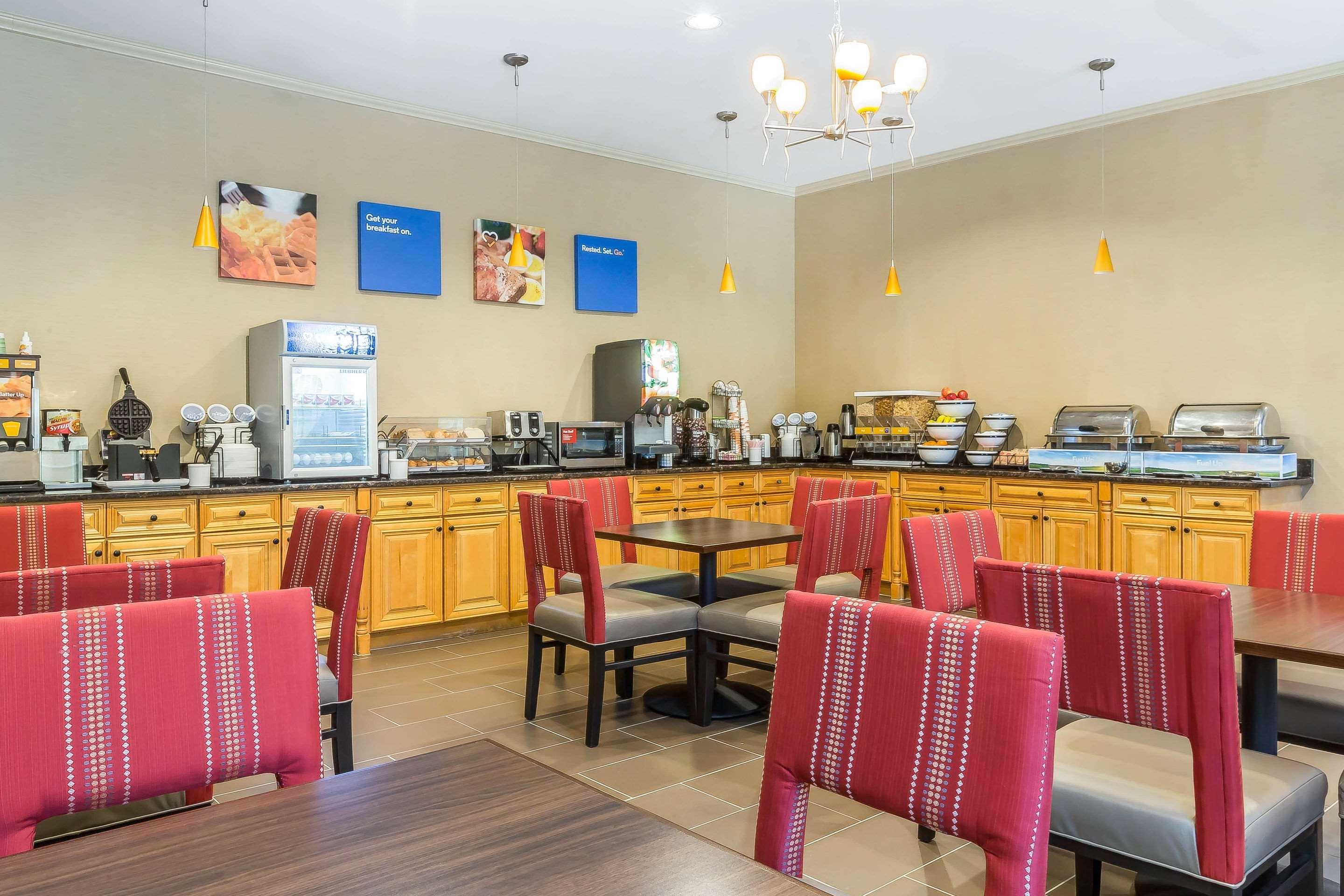 Comfort Inn & Suites Villa Rica Dış mekan fotoğraf