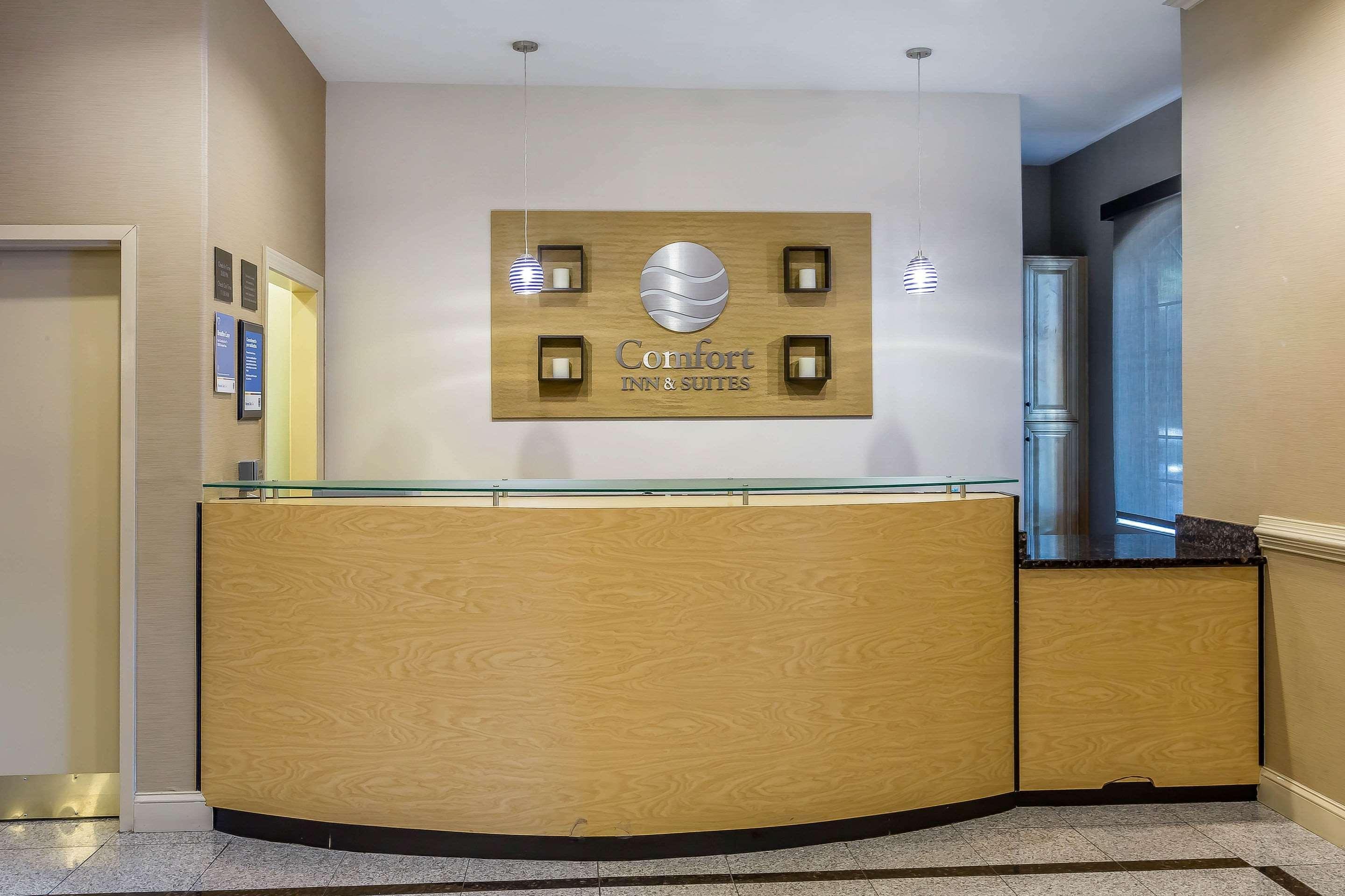 Comfort Inn & Suites Villa Rica Dış mekan fotoğraf