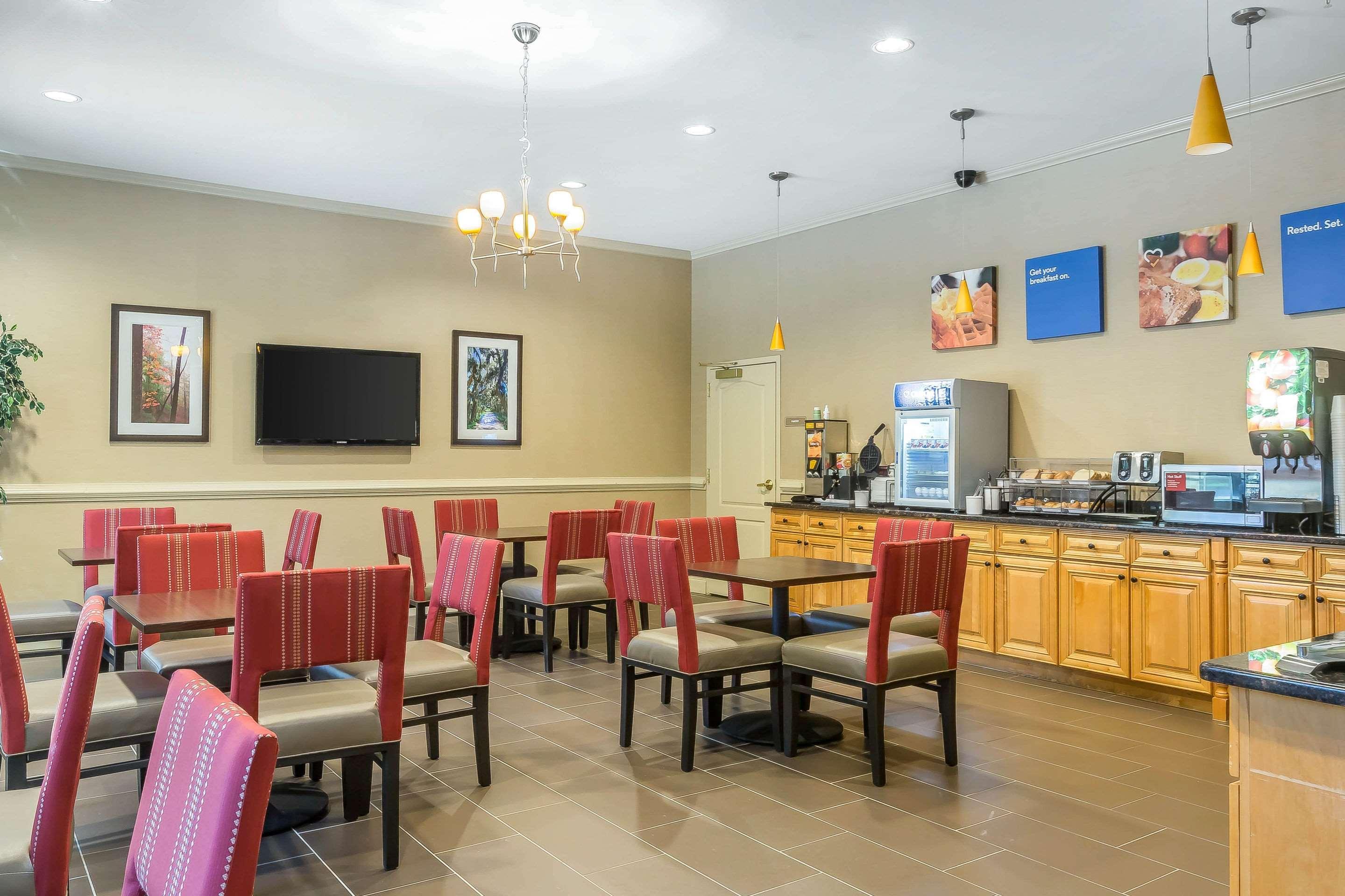 Comfort Inn & Suites Villa Rica Dış mekan fotoğraf