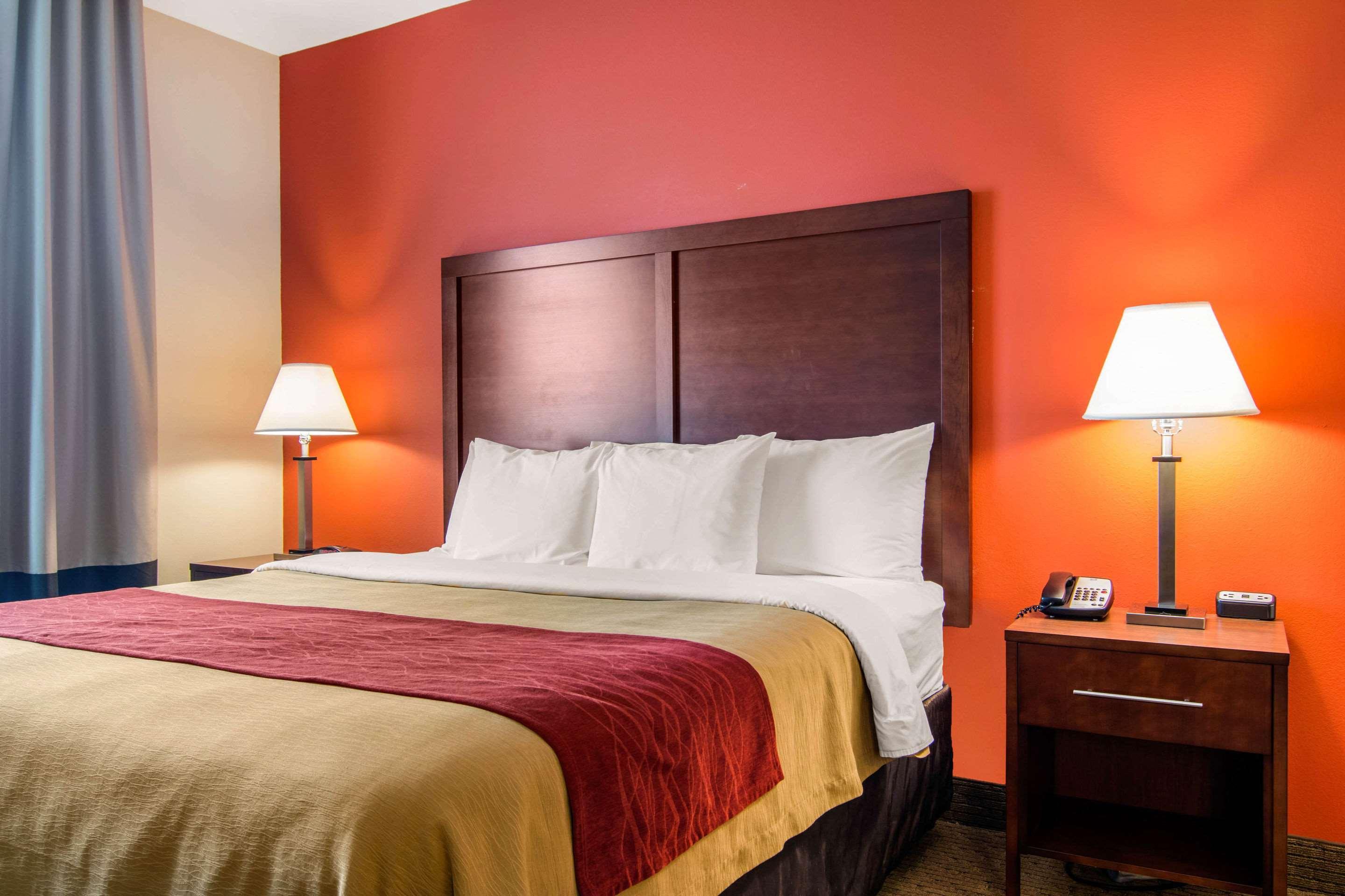 Comfort Inn & Suites Villa Rica Dış mekan fotoğraf